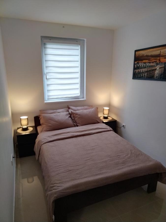 Apartman "N" Srebrno Jezero Ostrovo Bagian luar foto